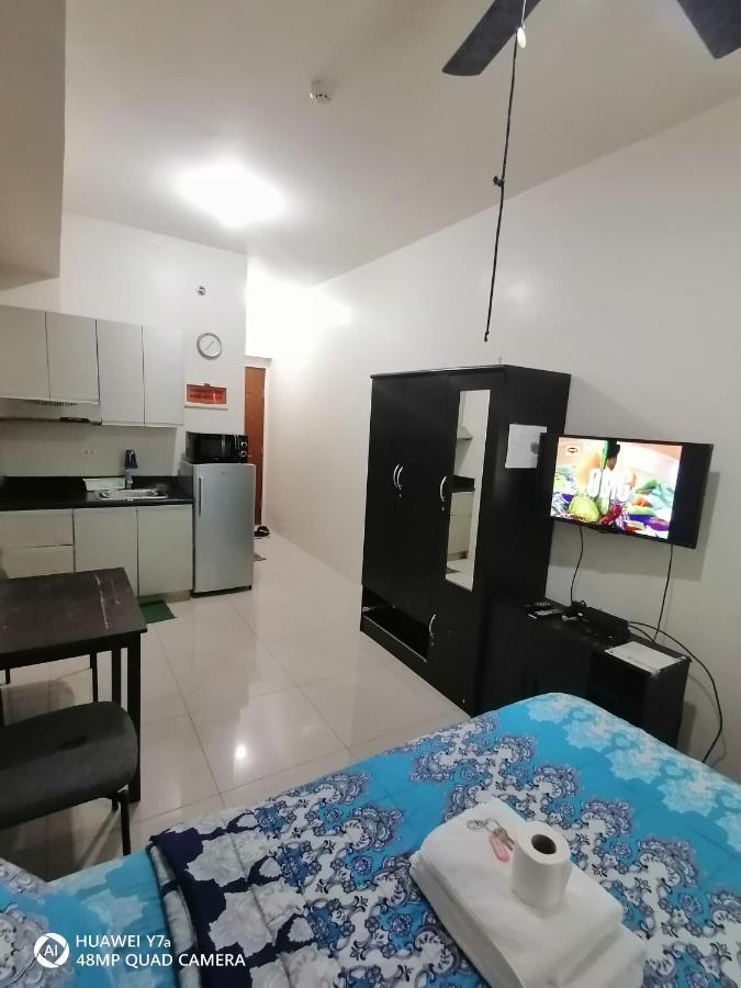 The Beacon Makati Staycation Suites Manila Exteriör bild