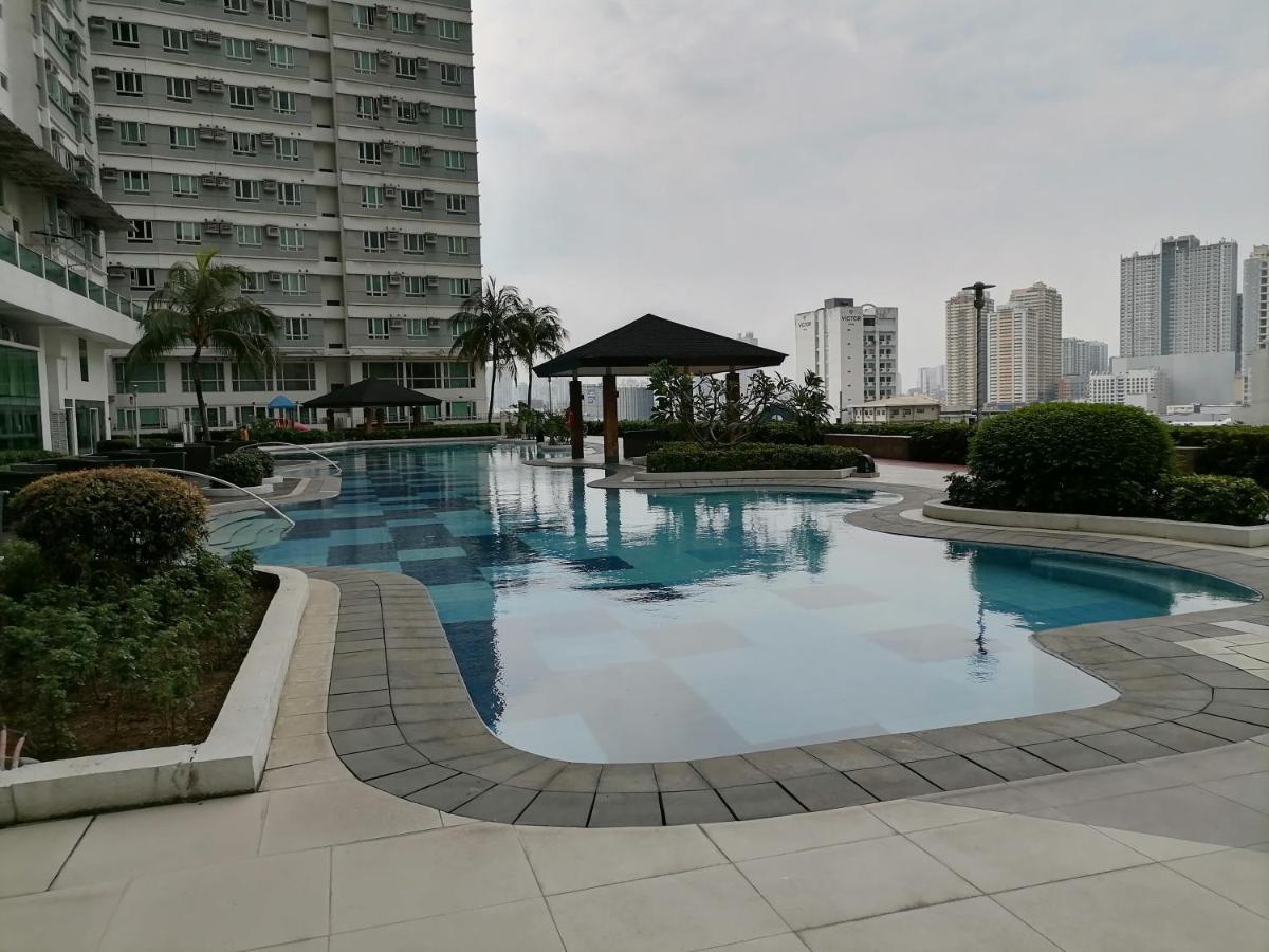 The Beacon Makati Staycation Suites Manila Exteriör bild