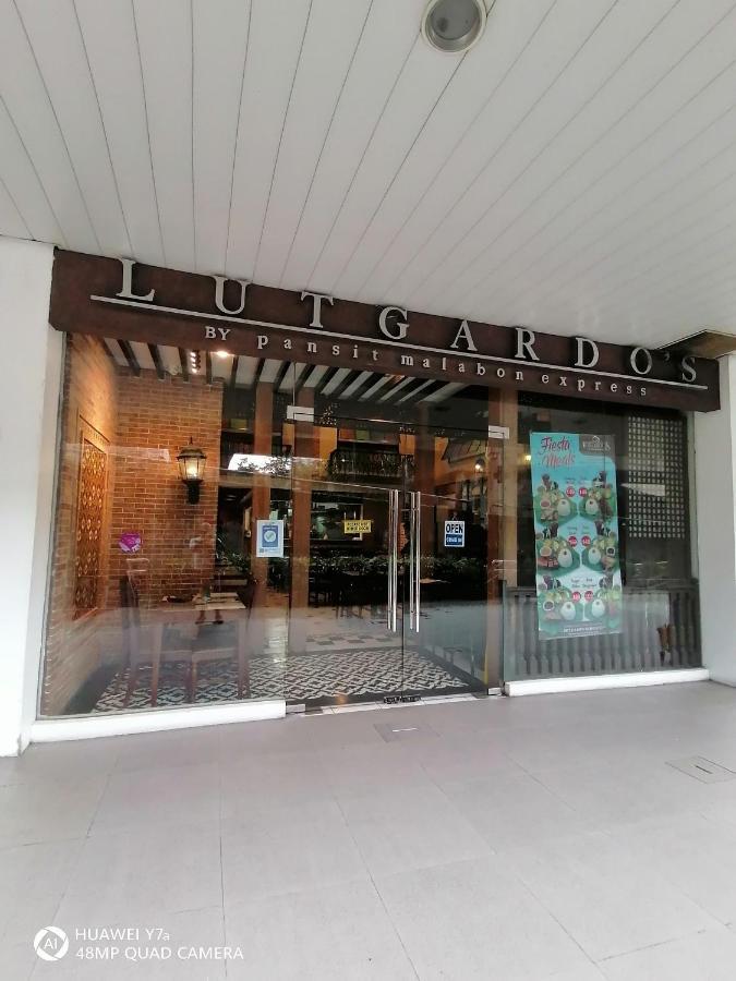 The Beacon Makati Staycation Suites Manila Exteriör bild