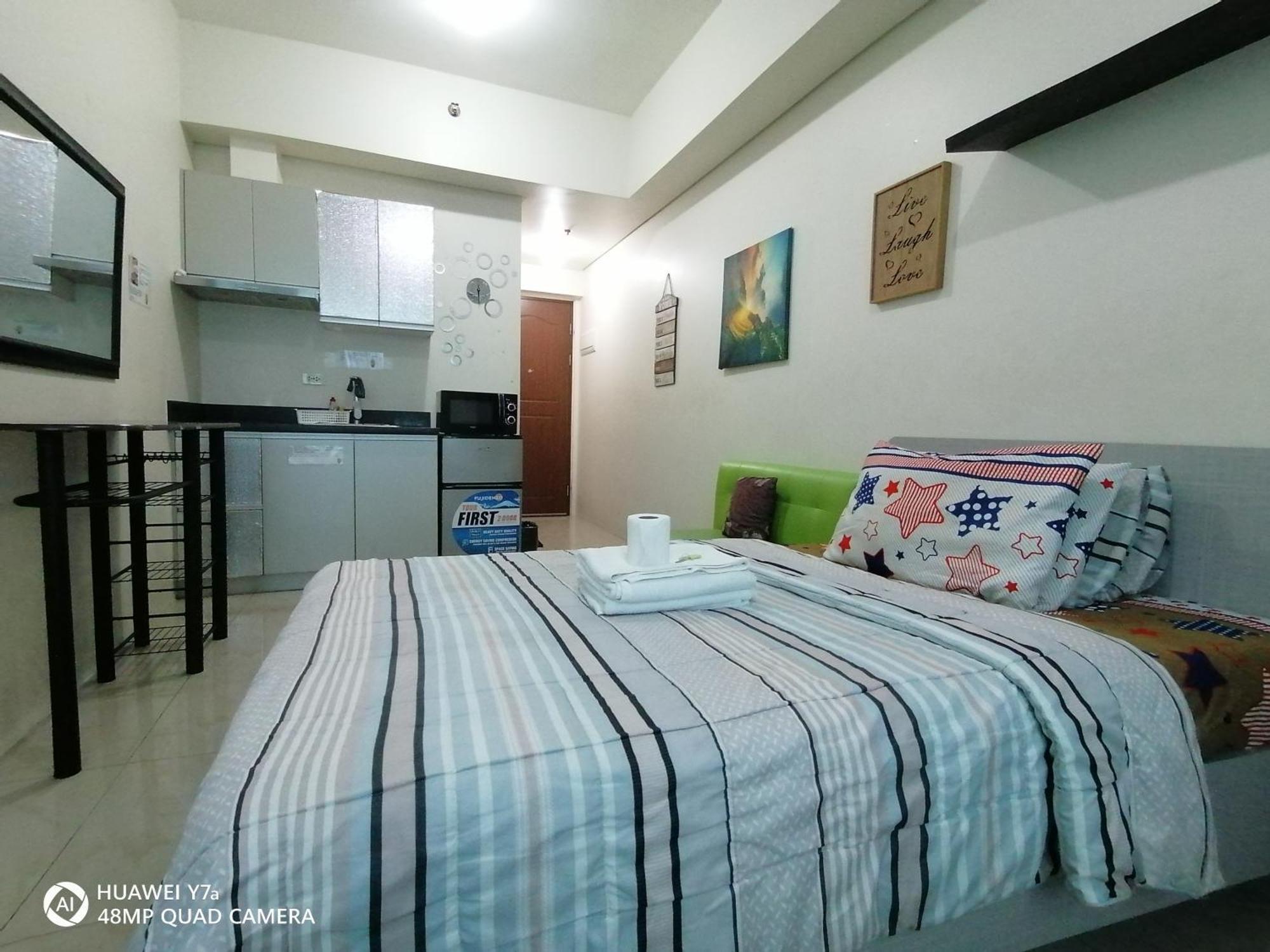 The Beacon Makati Staycation Suites Manila Exteriör bild