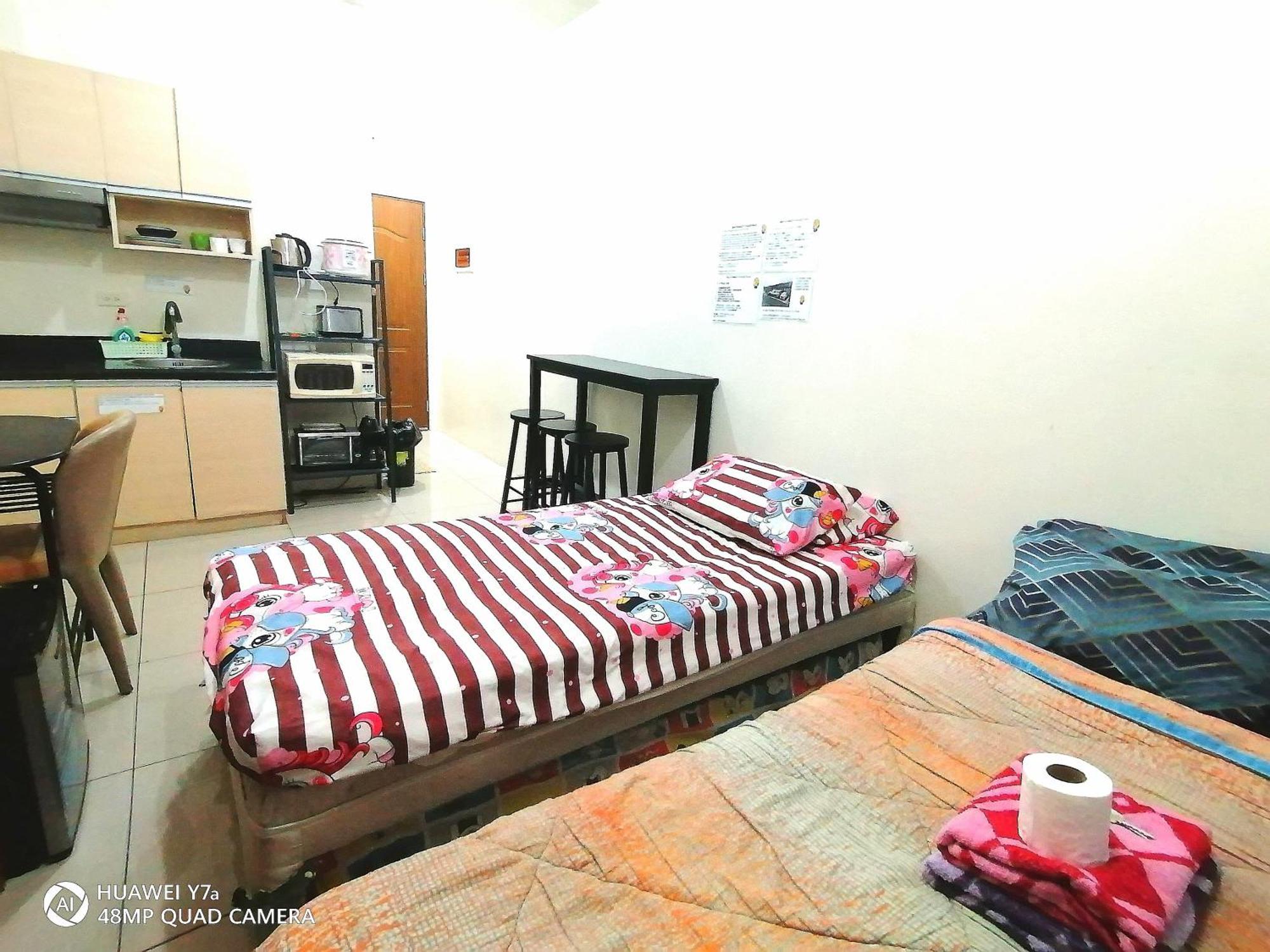 The Beacon Makati Staycation Suites Manila Exteriör bild