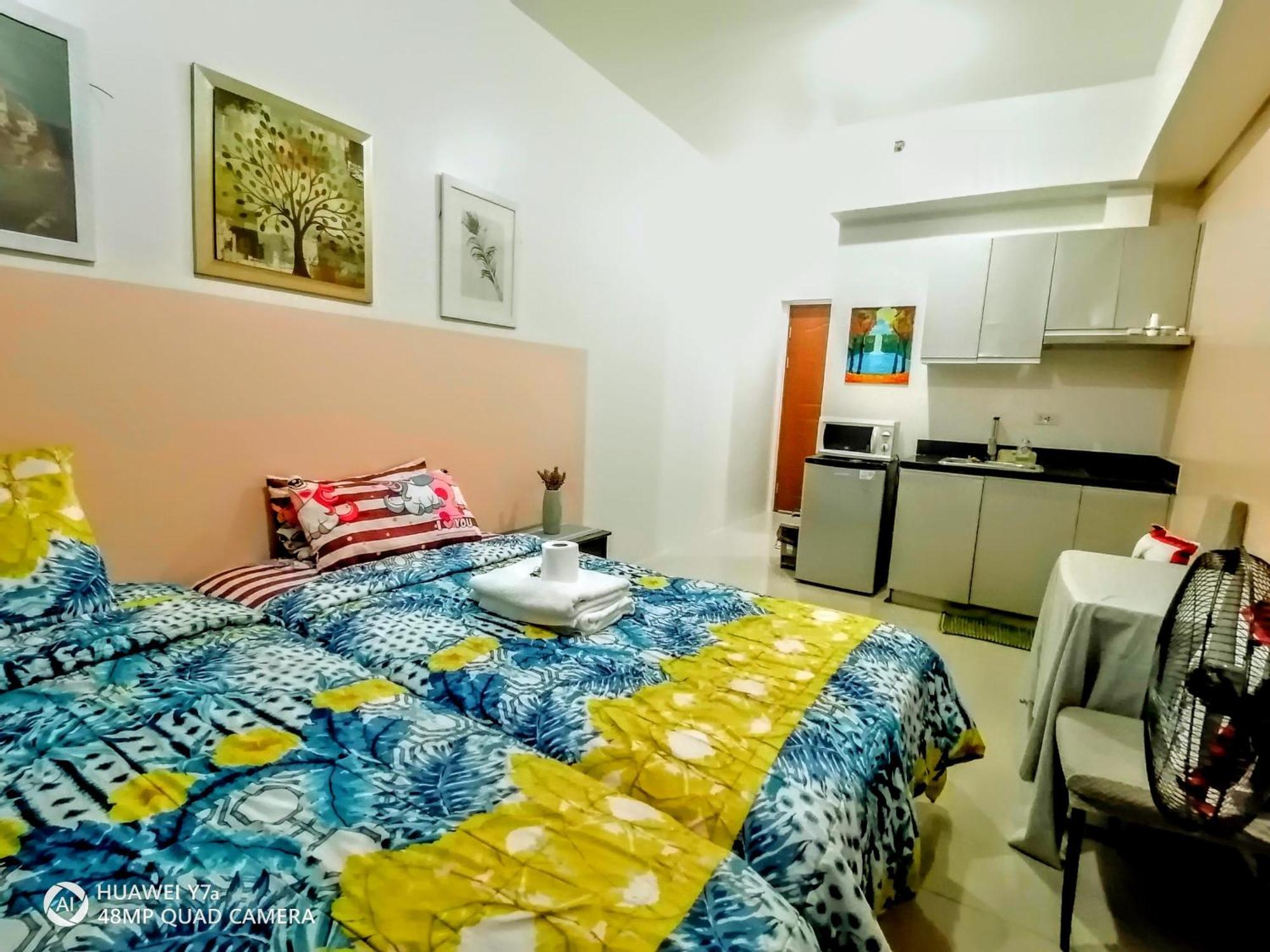 The Beacon Makati Staycation Suites Manila Exteriör bild